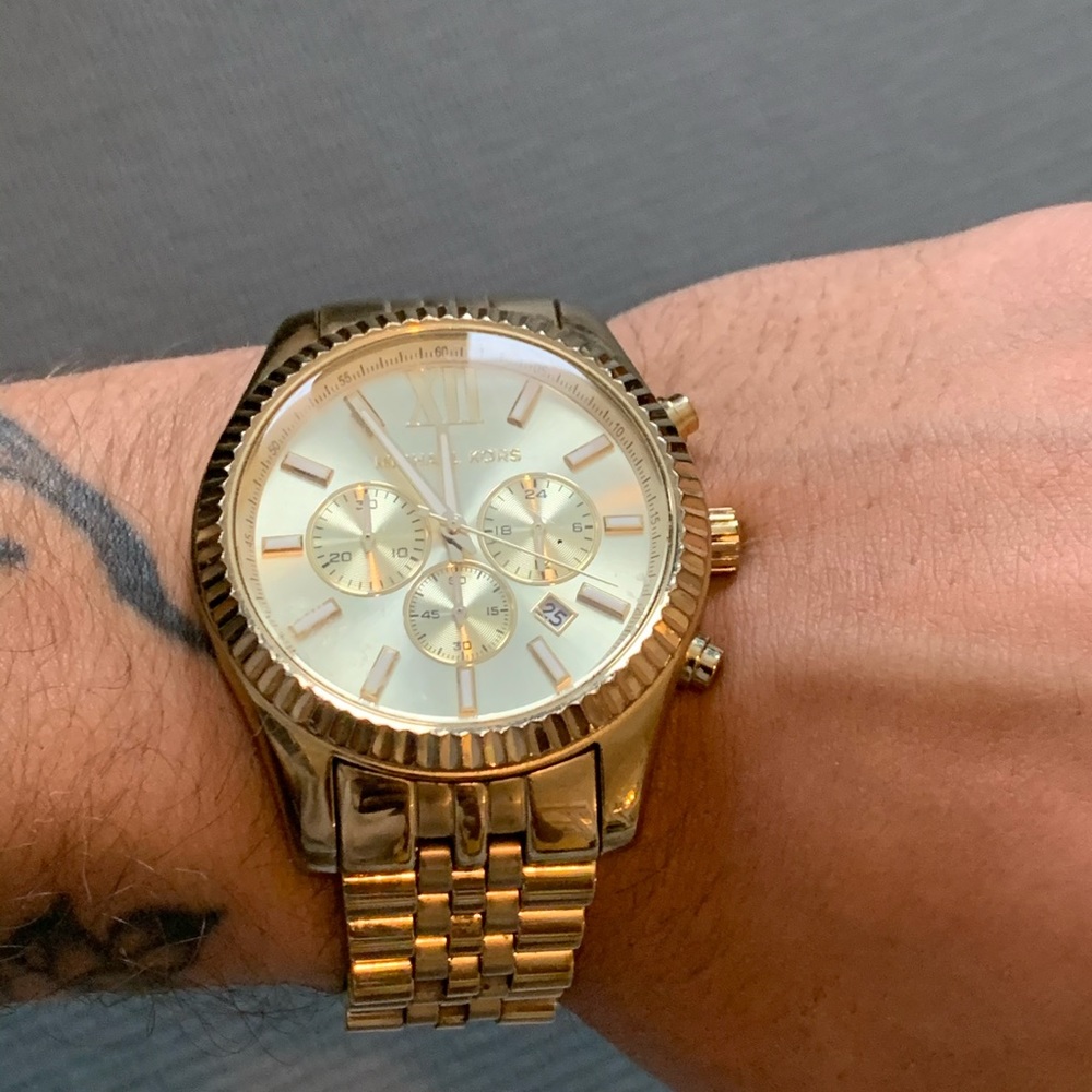Michael Kors Lexington gold tone unisex watch